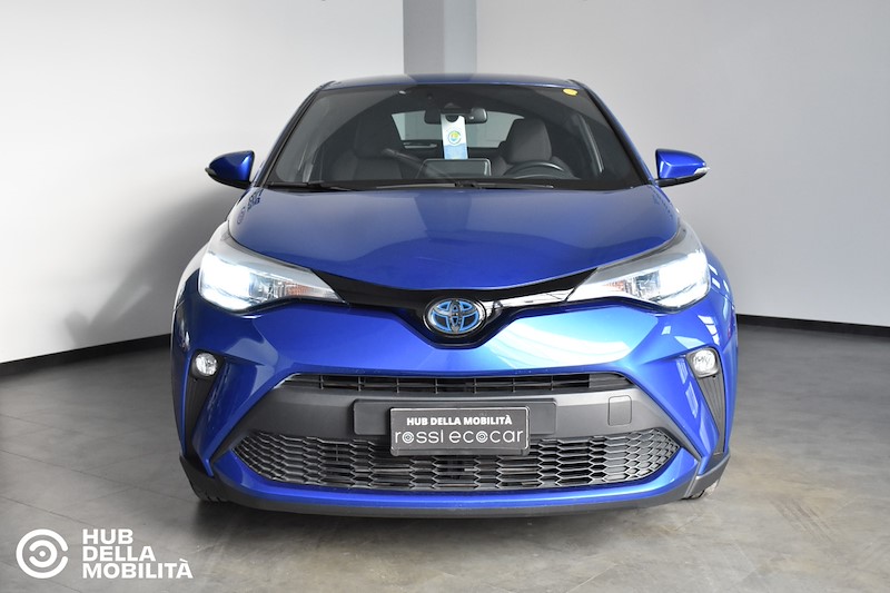 TOYOTA C-HR 1.8 Hybrid E-CVT Business